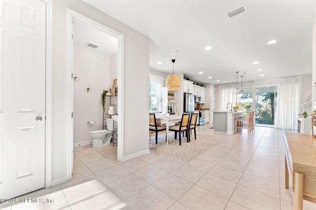 9569 SCAUP Way, Jacksonville, FL 32218
