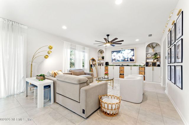 9569 SCAUP Way, Jacksonville, FL 32218
