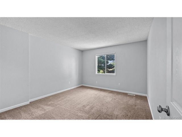 1367 Firefly Cir, Colorado Springs, CO 80916