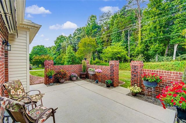 4210 Prestwick Crossing, Winston-salem, NC 27106