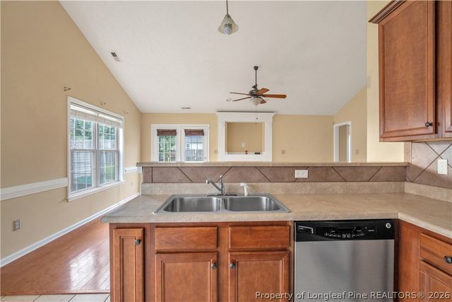 8236 Frenchorn Lane, Fayetteville, NC 28314