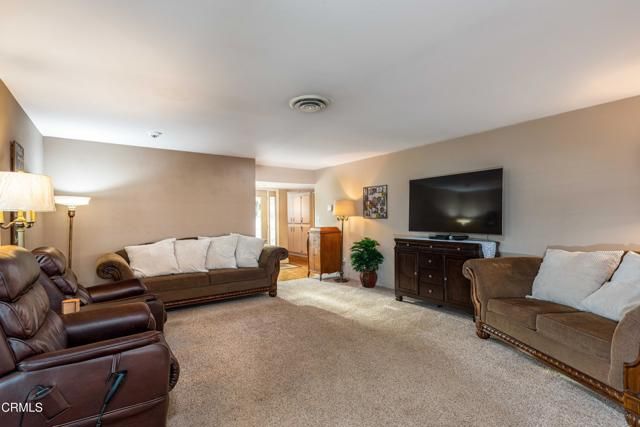 416 Bermuda Street, Bakersfield, CA 93309