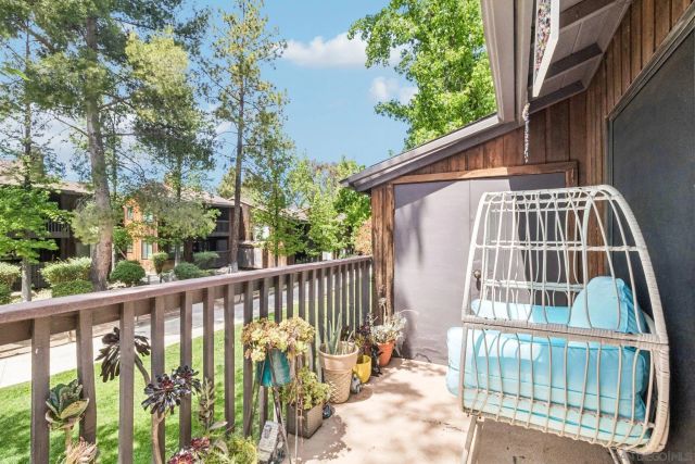 2157 Arnold Way 624, Alpine, CA 91901