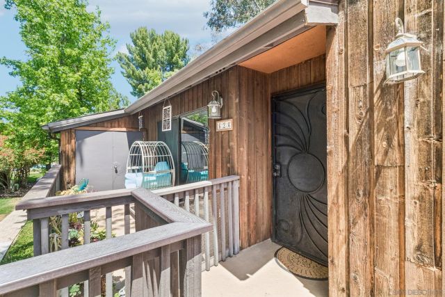 2157 Arnold Way 624, Alpine, CA 91901