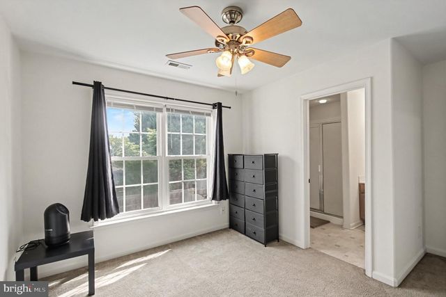 313 THIRD ST, Fredericksburg, VA 22408