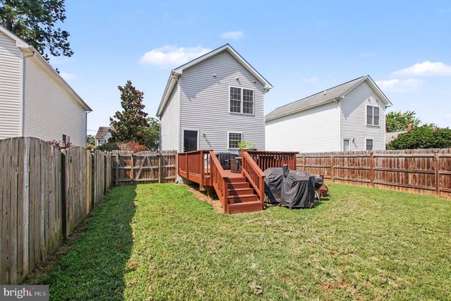 313 THIRD ST, Fredericksburg, VA 22408