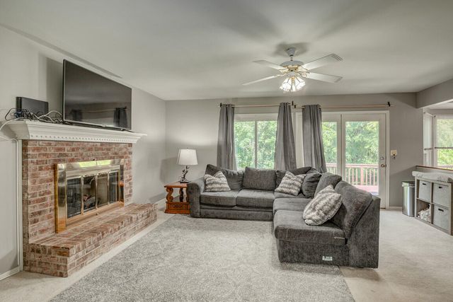 24 Sturbridge Drive, Cold Spring, KY 41076