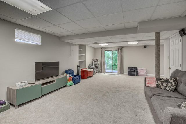 24 Sturbridge Drive, Cold Spring, KY 41076