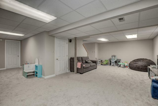 24 Sturbridge Drive, Cold Spring, KY 41076
