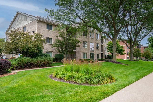 6810 Ridge Point Drive 1A, Oak Forest, IL 60452