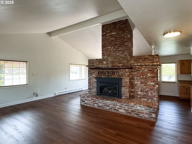 14674 WOLLAM Rd, Brookings, OR 97415