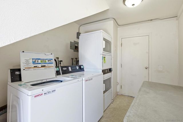 1365 Seacoast N, Imperial Beach, CA 91932