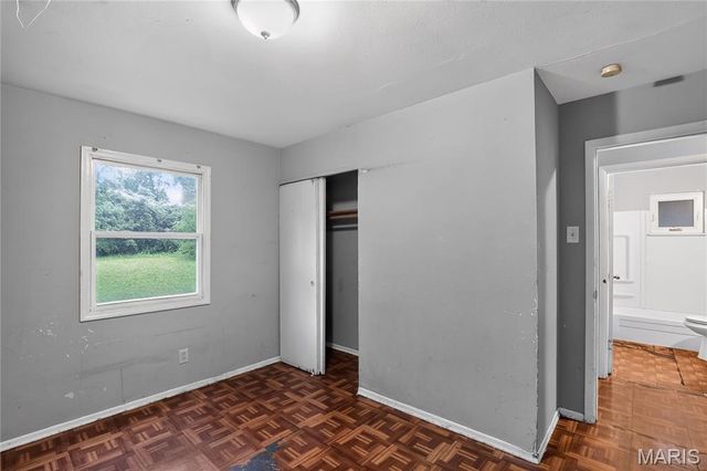 10151 Mayfair Drive, St Louis, MO 63136