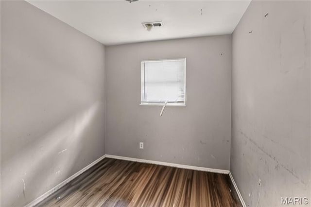 10151 Mayfair Drive, St Louis, MO 63136