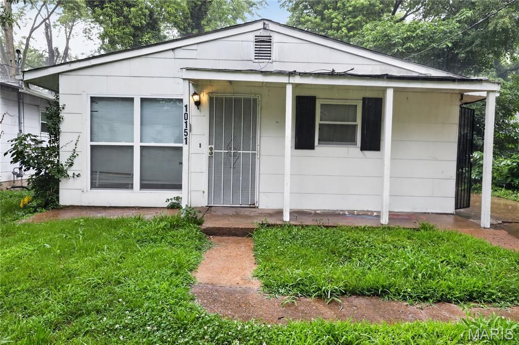 10151 Mayfair Drive, St Louis, MO 63136