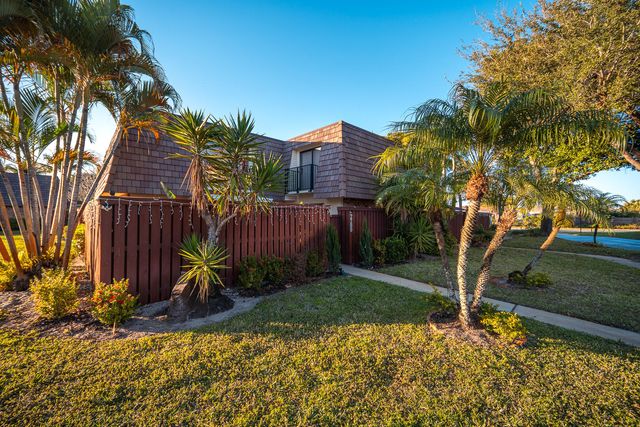 2780 SW 15th Street 2780, Deerfield Beach, FL 33442