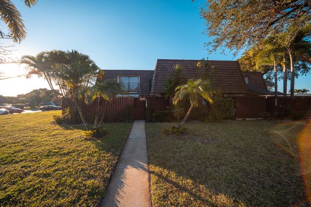 2780 SW 15th Street 2780, Deerfield Beach, FL 33442