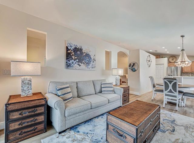 8166 Duomo Circle, Boynton Beach, FL 33472