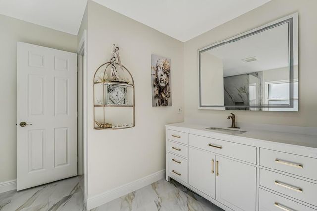 8166 Duomo Circle, Boynton Beach, FL 33472