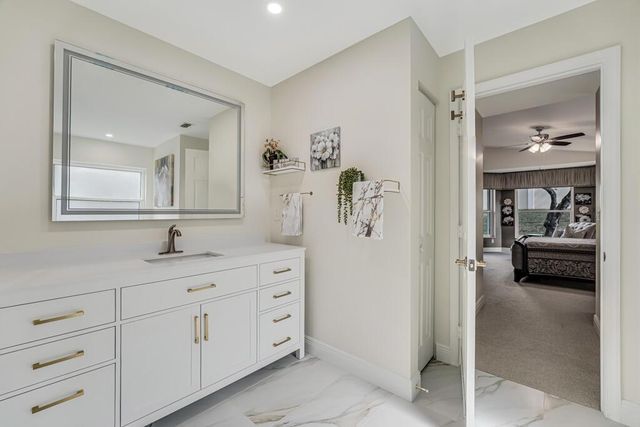 8166 Duomo Circle, Boynton Beach, FL 33472