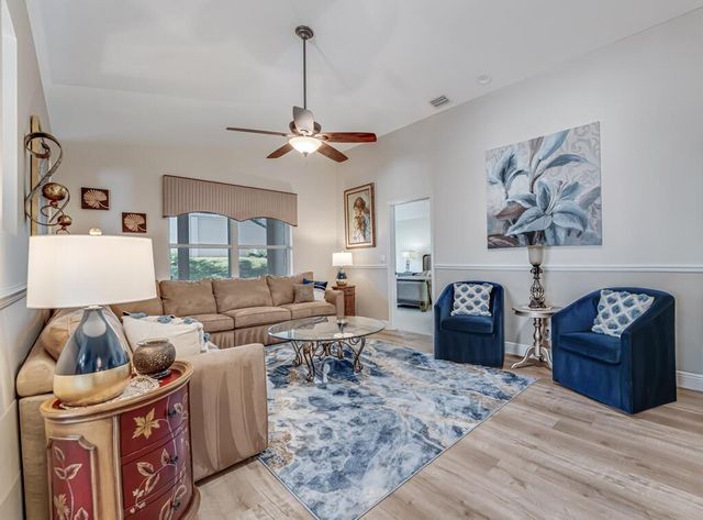 8166 Duomo Circle, Boynton Beach, FL 33472