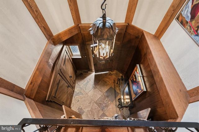 10217 CEDAR POND DR, Vienna, VA 22182