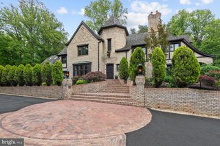 10217 CEDAR POND DR, Vienna, VA 22182