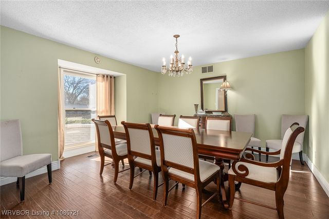 7107 Riviera Drive, Fort Smith, AR 72903