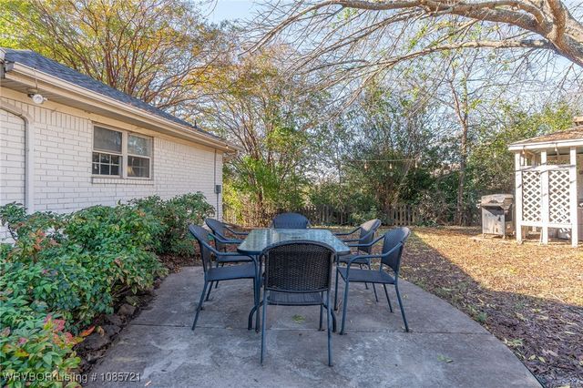 7107 Riviera Drive, Fort Smith, AR 72903