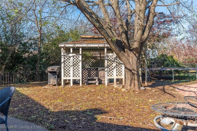 7107 Riviera Drive, Fort Smith, AR 72903