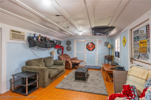 7107 Riviera Drive, Fort Smith, AR 72903