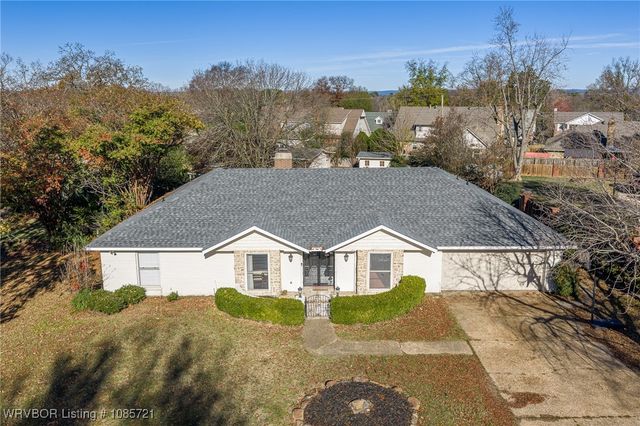 7107 Riviera Drive, Fort Smith, AR 72903