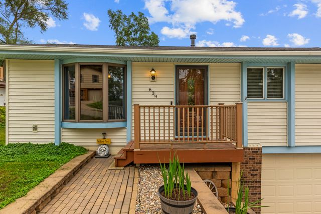 639 SPENCER Avenue, Council Bluffs, IA 51503