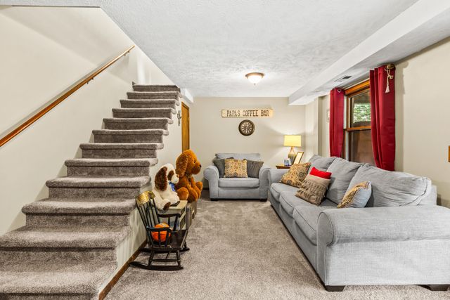 639 SPENCER Avenue, Council Bluffs, IA 51503