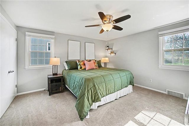 9706 Melrose Drive, Overland Park, KS 66214