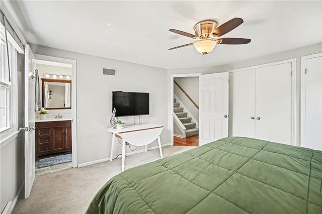 9706 Melrose Drive, Overland Park, KS 66214