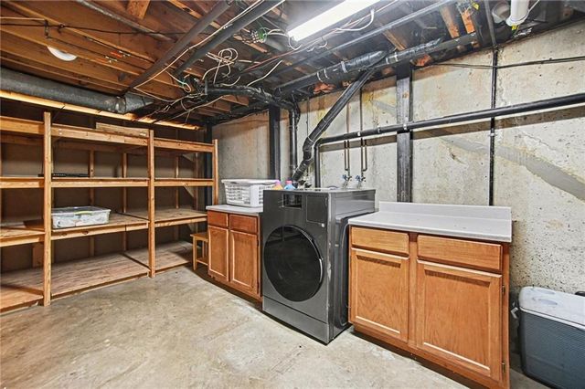 9706 Melrose Drive, Overland Park, KS 66214