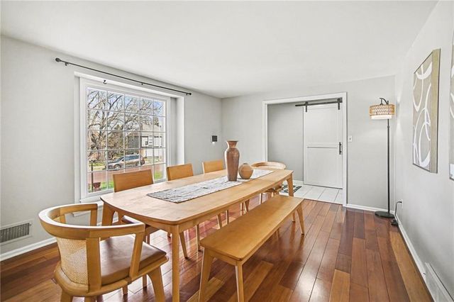 9706 Melrose Drive, Overland Park, KS 66214