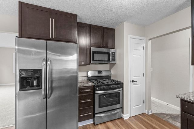 1435 56th Street E, Inver Grove Heights, MN 55077