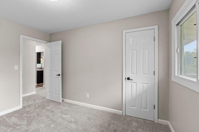 1435 56th Street E, Inver Grove Heights, MN 55077
