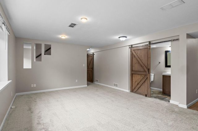 1435 56th Street E, Inver Grove Heights, MN 55077