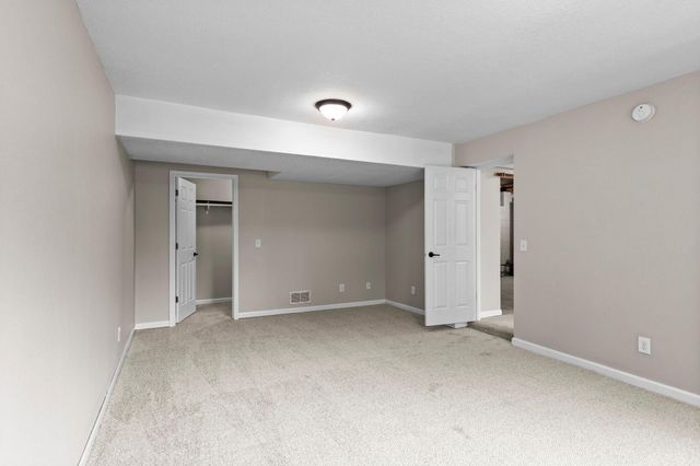 1435 56th Street E, Inver Grove Heights, MN 55077