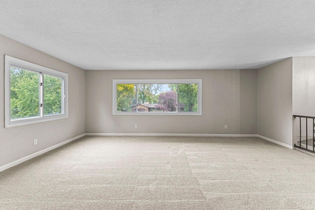 1435 56th Street E, Inver Grove Heights, MN 55077 — photo 2