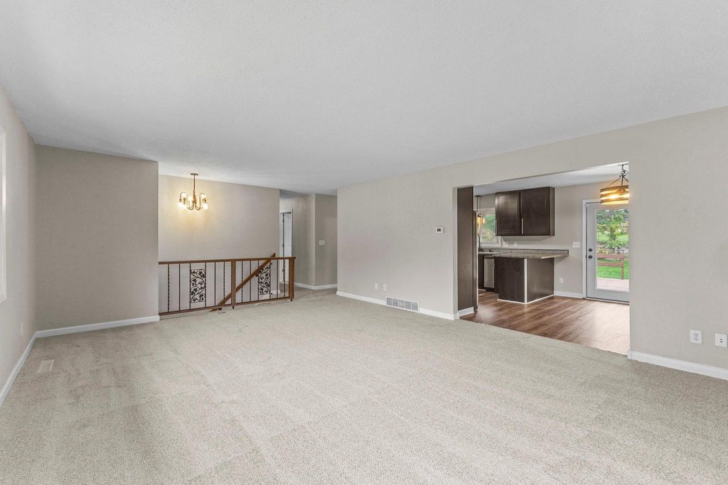 1435 56th Street E, Inver Grove Heights, MN 55077 — photo 4