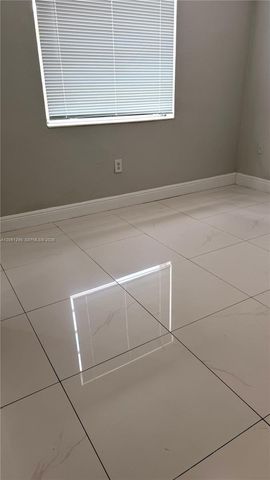 5100 W Flagler St 204, Miami, FL 33134
