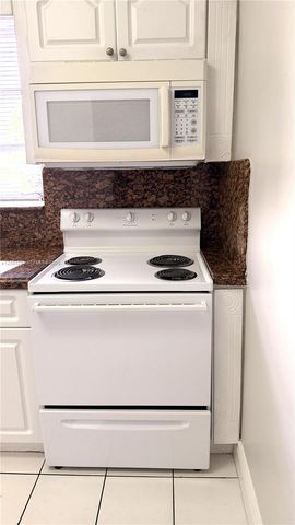5100 W Flagler St 204, Miami, FL 33134