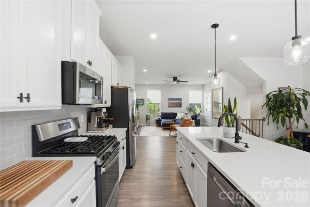 1311 Ashbury Street, Charlotte, NC 28216