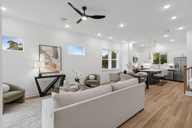 717 Janisch Road B, Houston, TX 77018