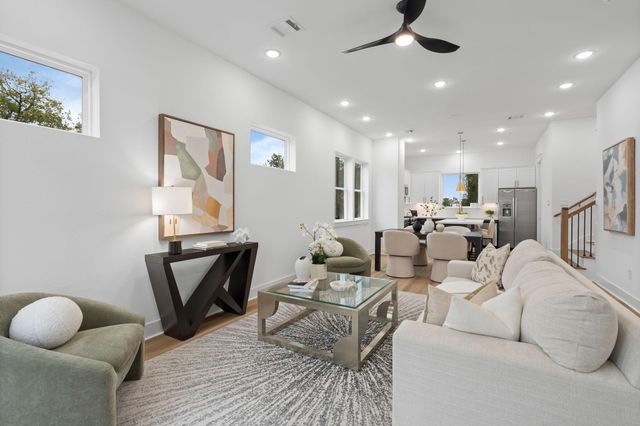 717 Janisch Road B, Houston, TX 77018