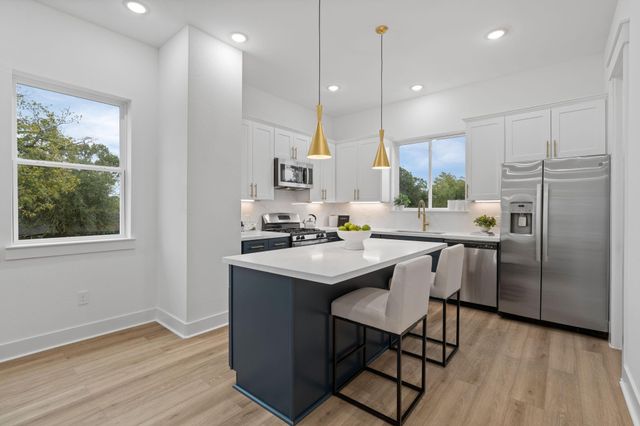 717 Janisch Road B, Houston, TX 77018